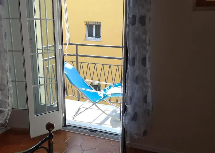 Casa Margherita 2, Con Box X Auto E Bike Apartment Finale Ligure
