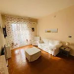 Διαμέρισμα Casa Margherita 2, Con Box X Auto E Bike Finale Ligure